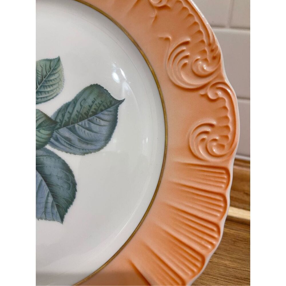 Mottahedeh Porcelain “Summer Fruit” Cake Stand - Picture 7 of 14